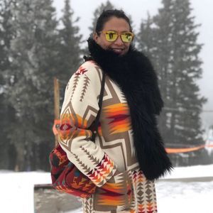 Meet your Posher, Dawn